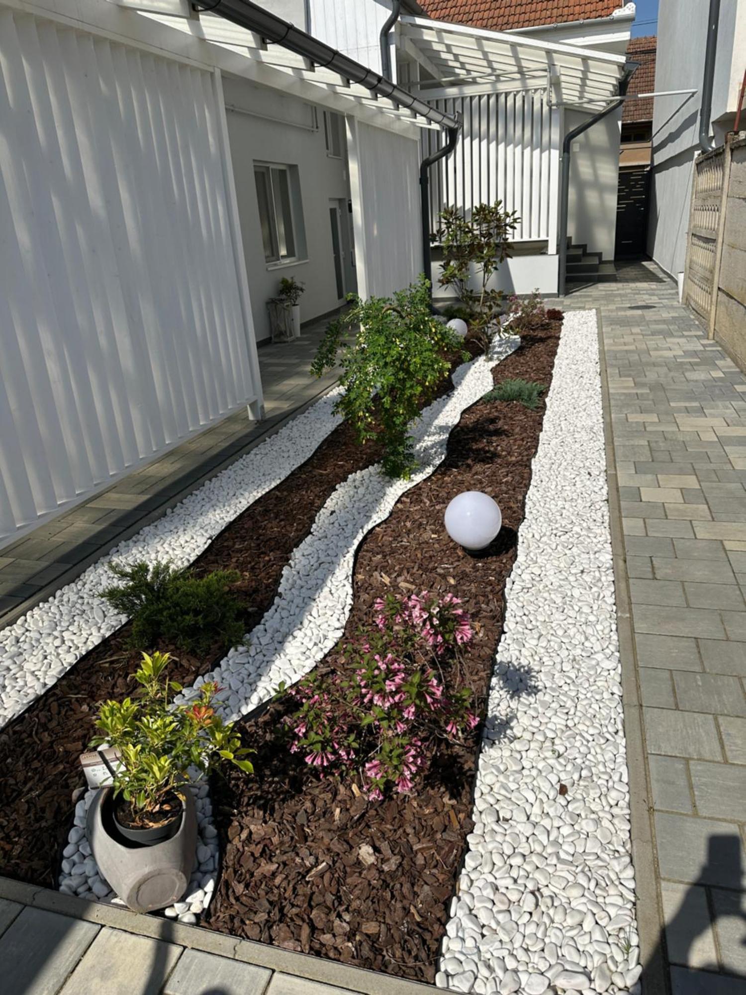 Aparthouse 1 Lugoj Exterior photo